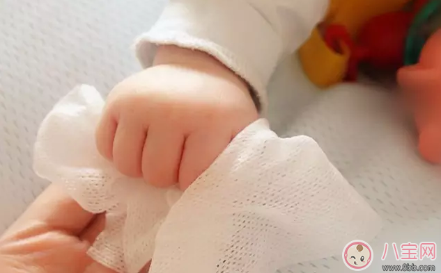 卫生|宝宝一脏就用湿巾 宝宝湿巾并没有你想的那么好