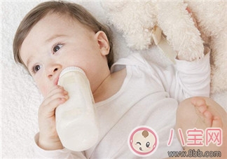 换奶粉|婴幼儿如何换奶粉需要一匙一匙换吗