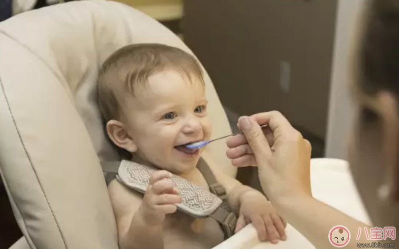 食物|怎么判断宝宝是否积食 宝宝积食的症状有哪些
