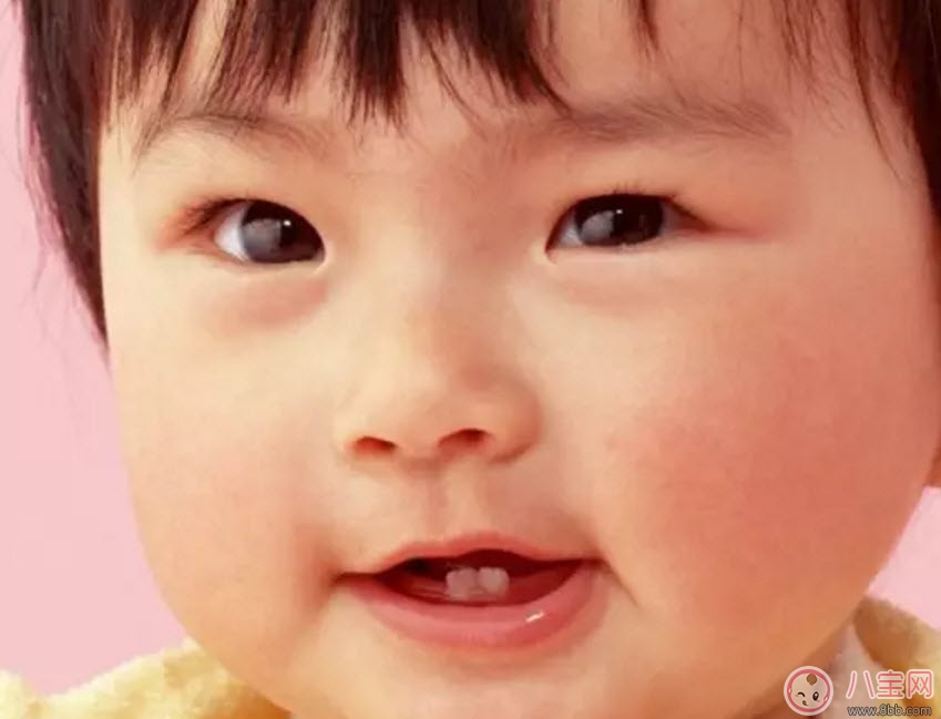 长牙|宝宝不长牙是什么原因 宝宝长牙的征兆有哪些