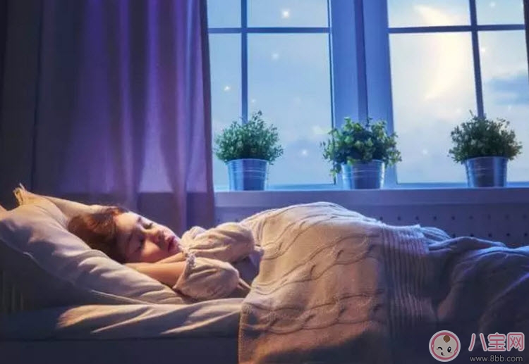 身体|宝宝不能着凉的部位有哪些 宝宝秋天穿什么衣服合适