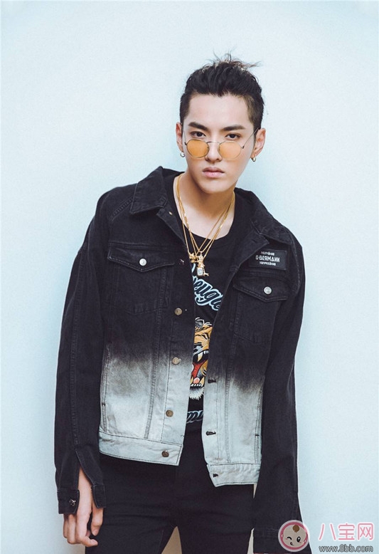 明星|吴亦凡菠萝头高清图 菠萝头雷人吗？