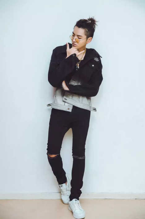 明星|吴亦凡菠萝头高清图 菠萝头雷人吗？