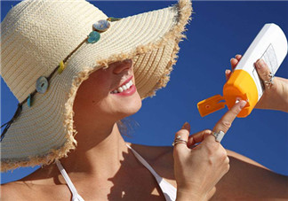 保养|防晒霜怎么选 如何正确使用防晒霜