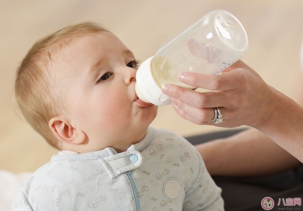 习惯|宝宝不吃奶瓶怎么办？终于有招儿治了！