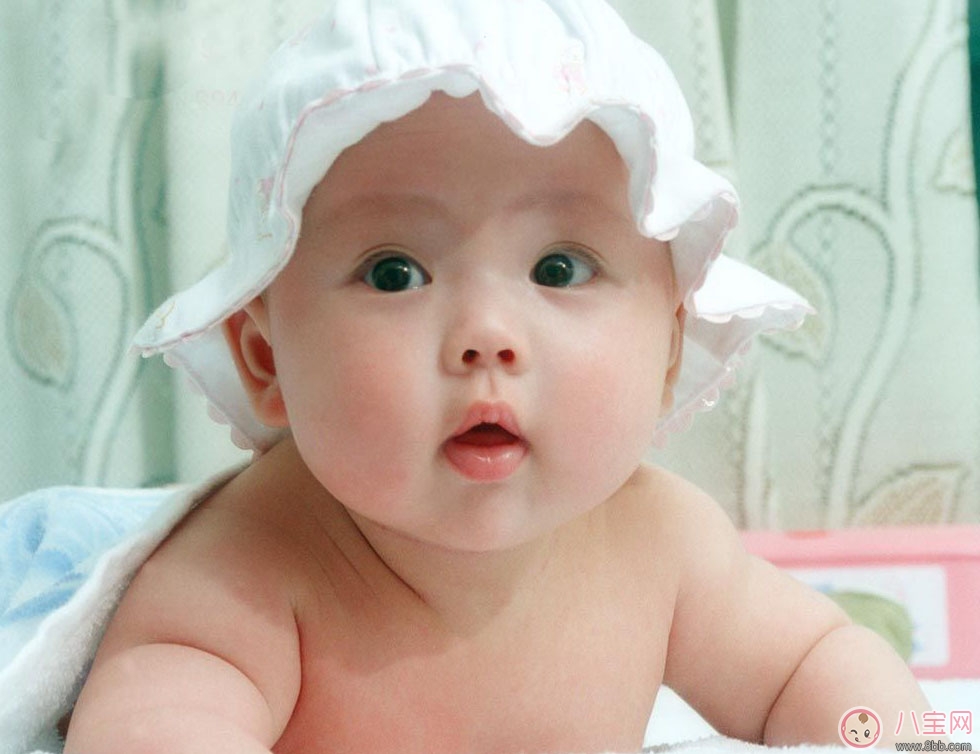 成长|如何帮助宝宝度过磨人的长牙期？