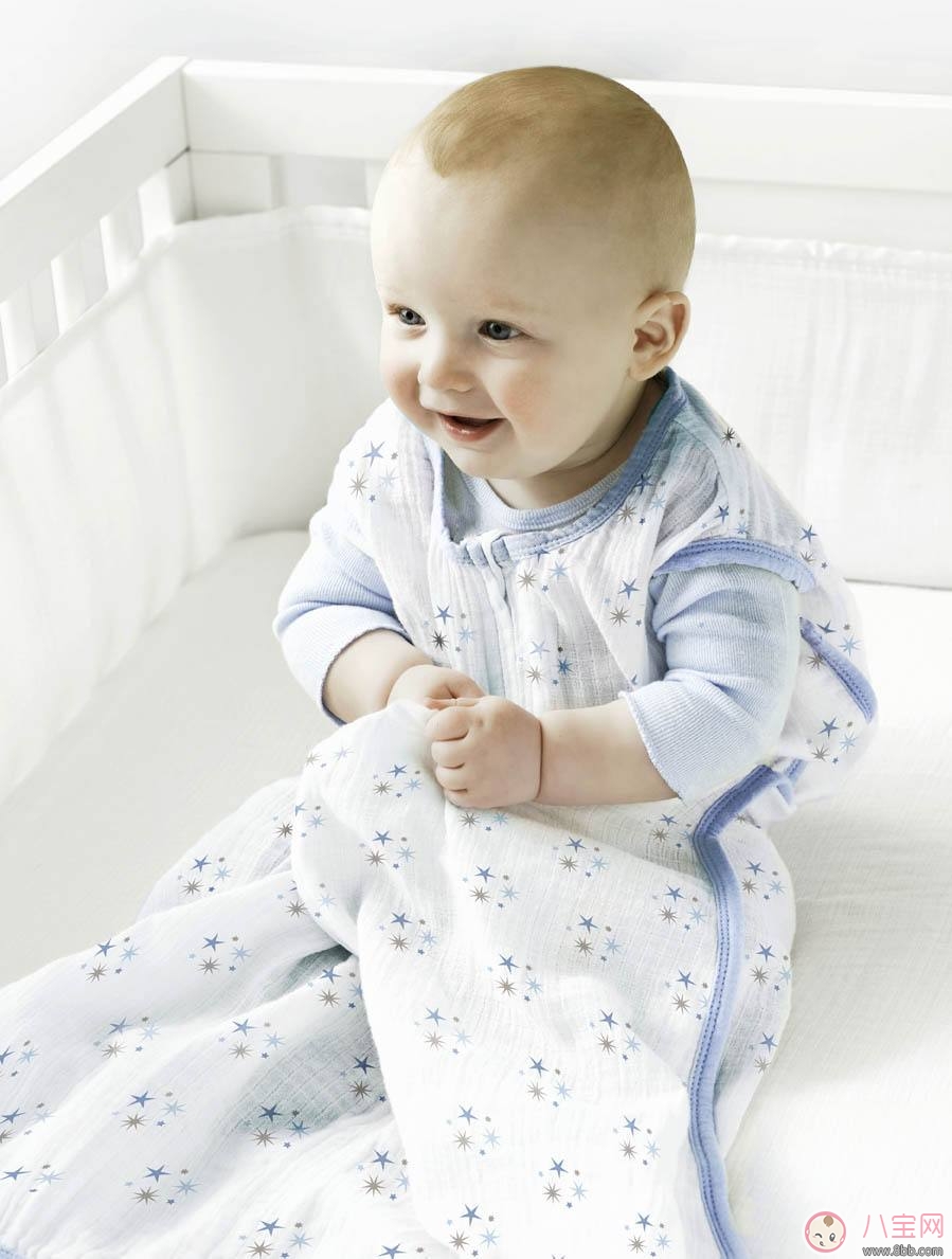 婴幼儿|宝宝睡袋的挑选重点 宝宝睡袋怎么使用