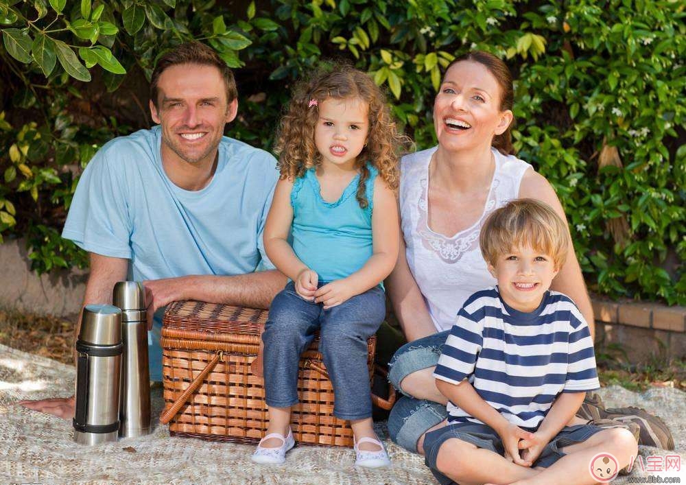 旅行|国庆节带宝宝出游 必带婴儿用品清单