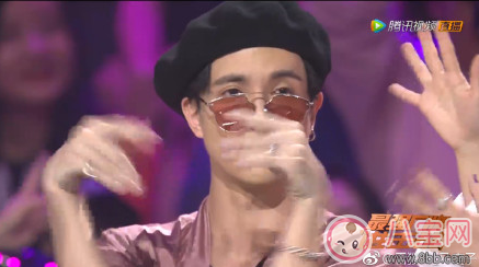 海豹鼓掌|薛之谦的海豹鼓掌怎么鼓的 薛之谦海豹鼓掌方法