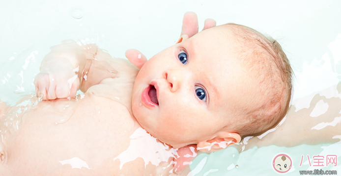 头部|新生儿头部护理方法 新生儿头部护理三个技巧