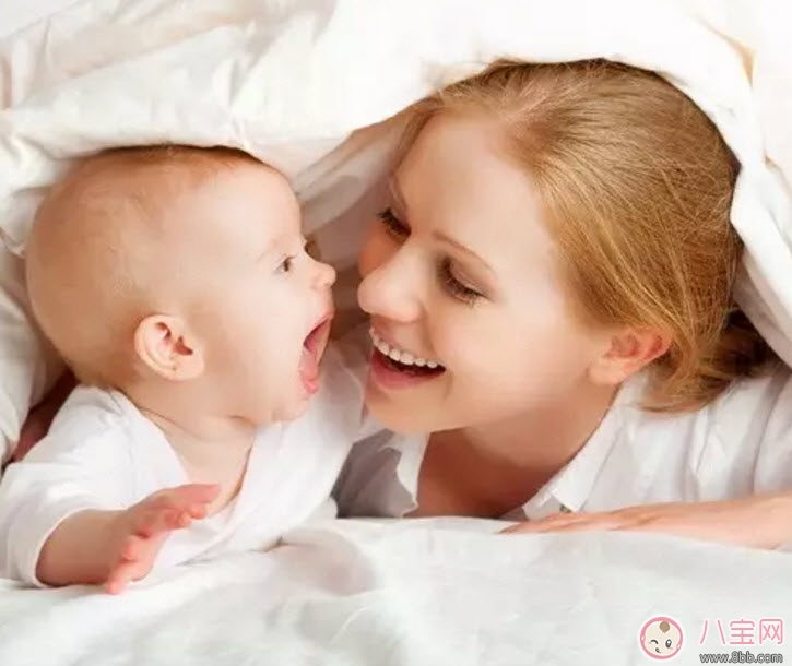 衣服|宝宝穿太多有什么坏处 宝宝穿太多反而生病是真的吗