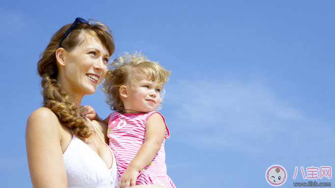 第一次|第一次带宝宝外出需要注意什么 第一次带小孩出门攻略