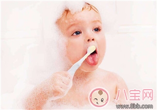 牙齿|母乳宝宝的牙齿保健 如何护理宝宝牙齿