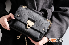 女朋友要买包包怎么拒绝