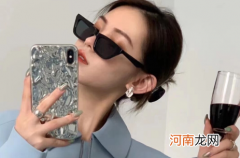 男生为女生花钱女生该怎么办