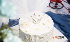 2023闰二月出生的人怎么过生日