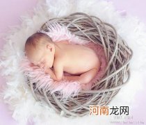 早产儿母乳喂养还不够还需专用奶粉！