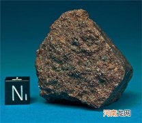 中国陨石收藏市场的混乱不堪局面的表现