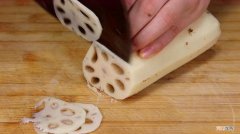 小炒藕片的家常做法好吃又简单 藕片的做法窍门