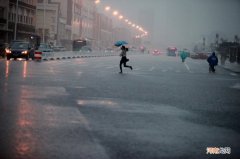 降雨量怎么计算出来的
