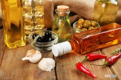 色拉油是什么油好不好