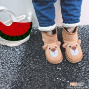 给孩子买鞋穿鞋都有讲究