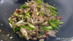 葱爆羊肉怎样做好吃 葱爆羊肉的做法窍门