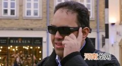 为什么盲人常戴着墨镜？