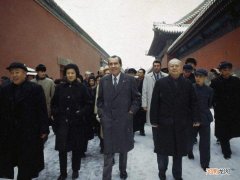 尼克松访华的直接影响 美国总统尼克松访华是哪一年