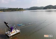 秋季钓鲫鱼，用多长的鱼竿合适