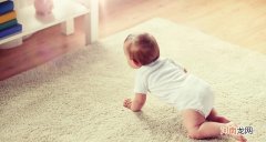 夏天用纸尿裤还是拉拉裤 夏天穿不穿纸尿裤