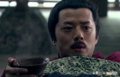 文采飞扬的9副对联，概括历史名人的生平，让人拍案叫绝