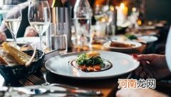 饭局上的“盖帽”是什么意思？