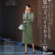 这才是中年女人最美的穿搭，时髦优雅不失女人味，成熟大气又高级