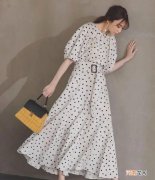 夏日精美的“职场穿搭”，精致大方又显气质，时尚减龄又显身材