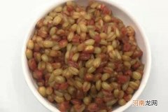 换用麦粒钓鲫鱼，不知钓灵还是钓钝？教你正确做法