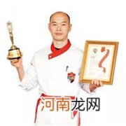 跟大家分享一款自制油，用来烹江鲜，味道非常棒！