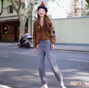 卡其色衣服怎么搭配裤子好看？11套方案要收藏