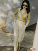 夏季冷色系穿什么颜色衣服好看？