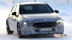 新款奔驰A级路试谍照曝光 或用吉利发动机优质