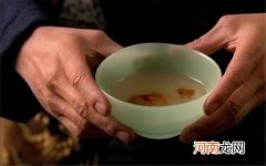 滴血验亲这种方式靠谱吗？