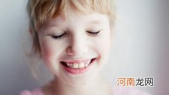 人为什么要微笑？