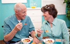 为什么老人口味会慢慢变得重咸