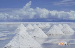 海水中的盐是从哪里来的