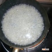 果香纸杯蒸蛋糕