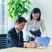 客户喜欢被服务，不喜欢被推销！