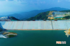 保障冬奥场馆100%绿电，全球规模最大抽水蓄能电站投产发电