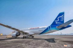 华夏航空：拟出售3架飞机并租赁3架飞机