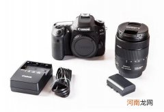 摄影新手第一次拿到新相机后该怎么操作