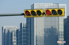 再说一次，不要盲目买房！新规下，2类房子或迎来“贬值潮”